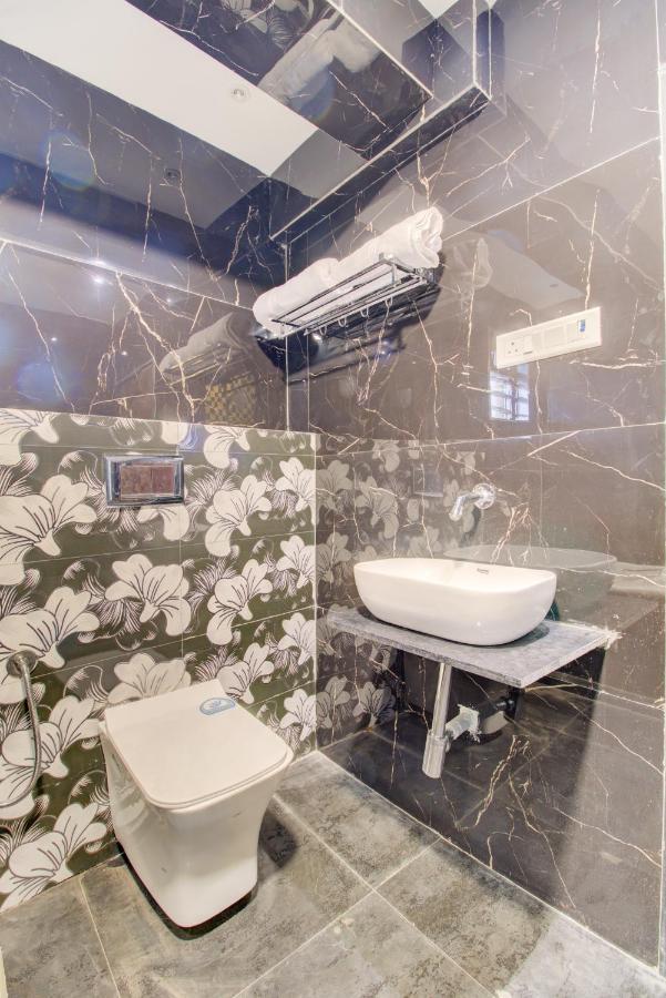 Hotel Samaira Residency Dive Exterior foto